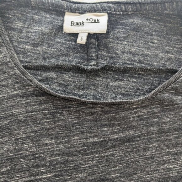 Frank And Oak T-shirt - Picture 2 of 2